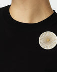 ICON broche no. 02 · GOLDEN GLOW