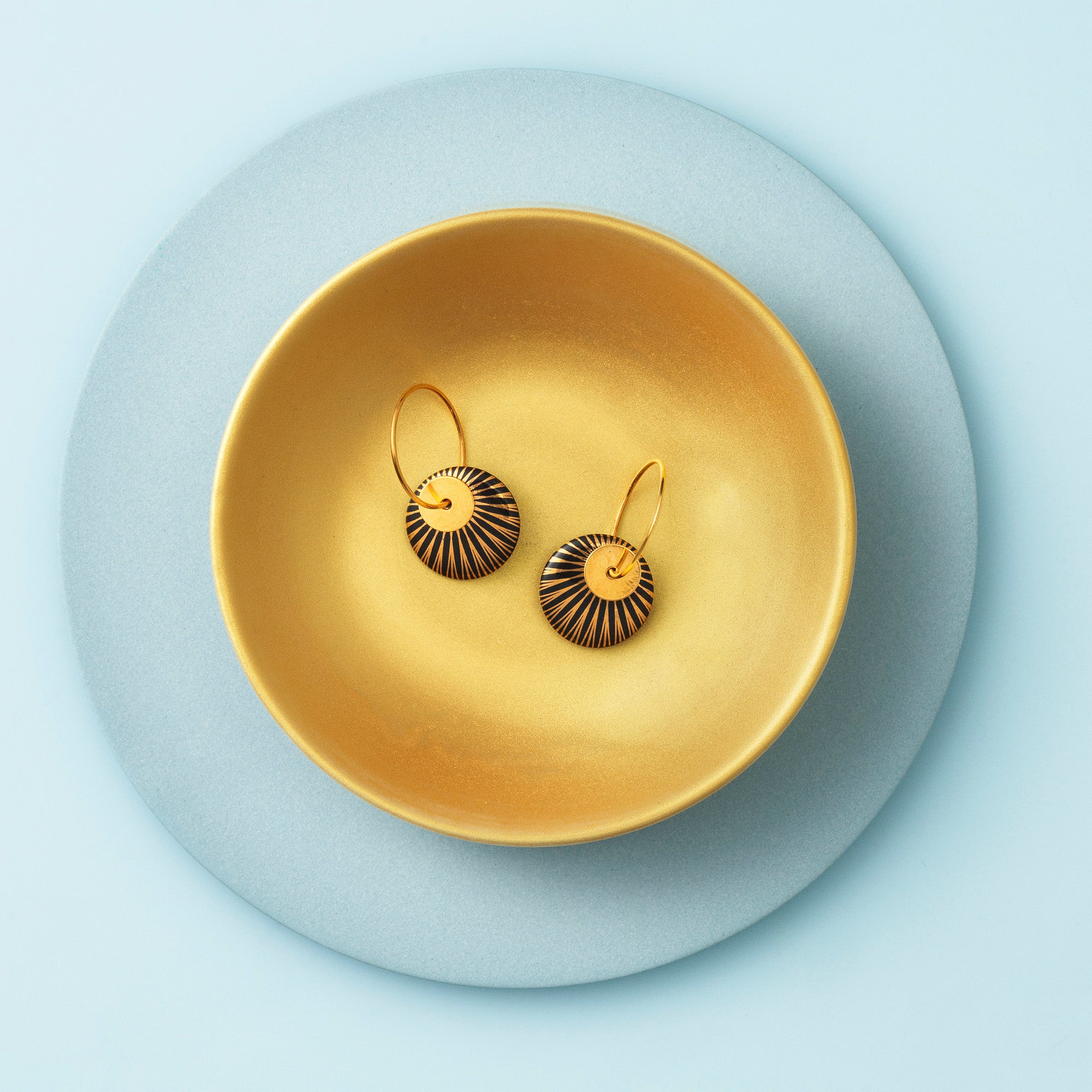 SPLASH duo hoop earrings