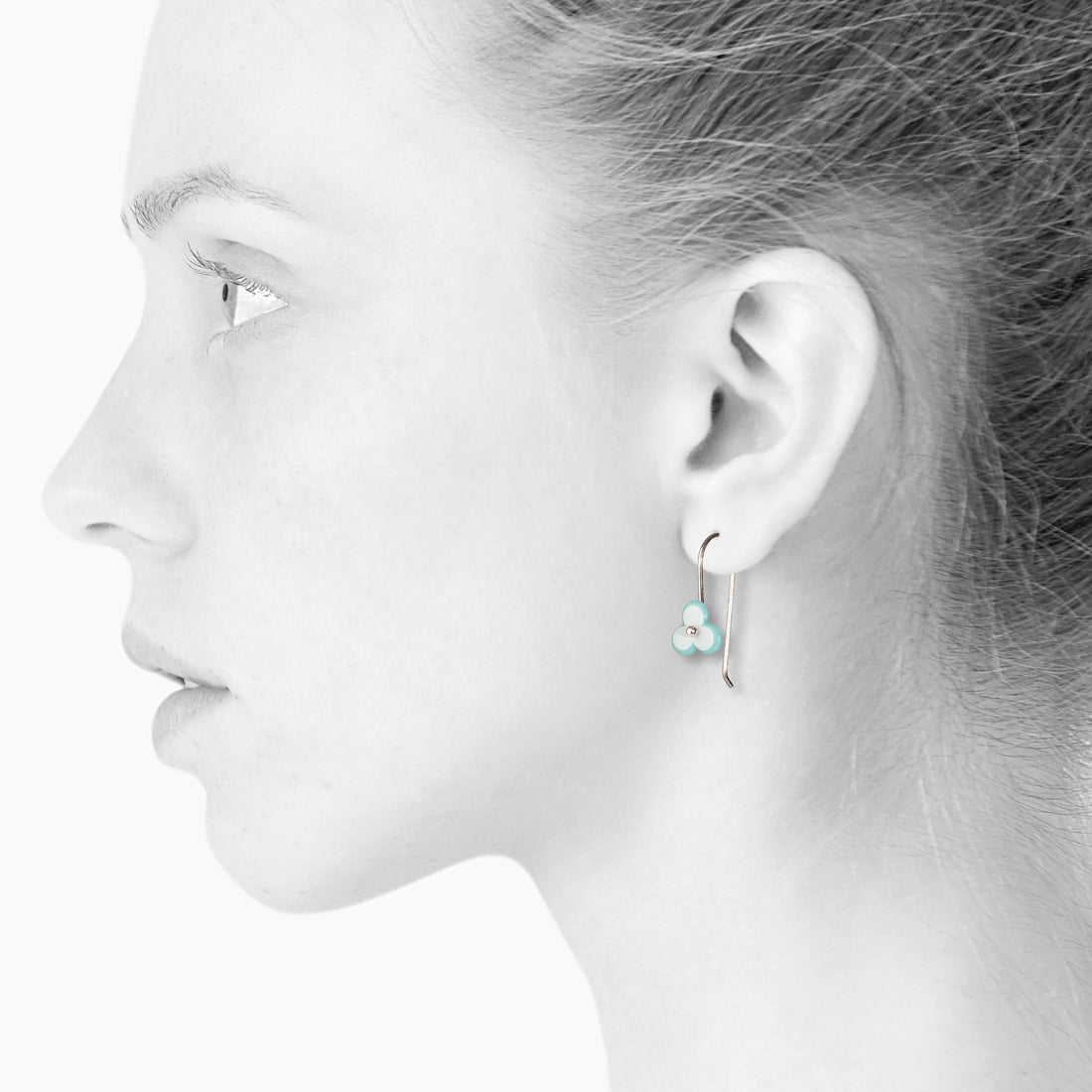 CLOVER ørekroge · AQUAMARINE/WHITE
