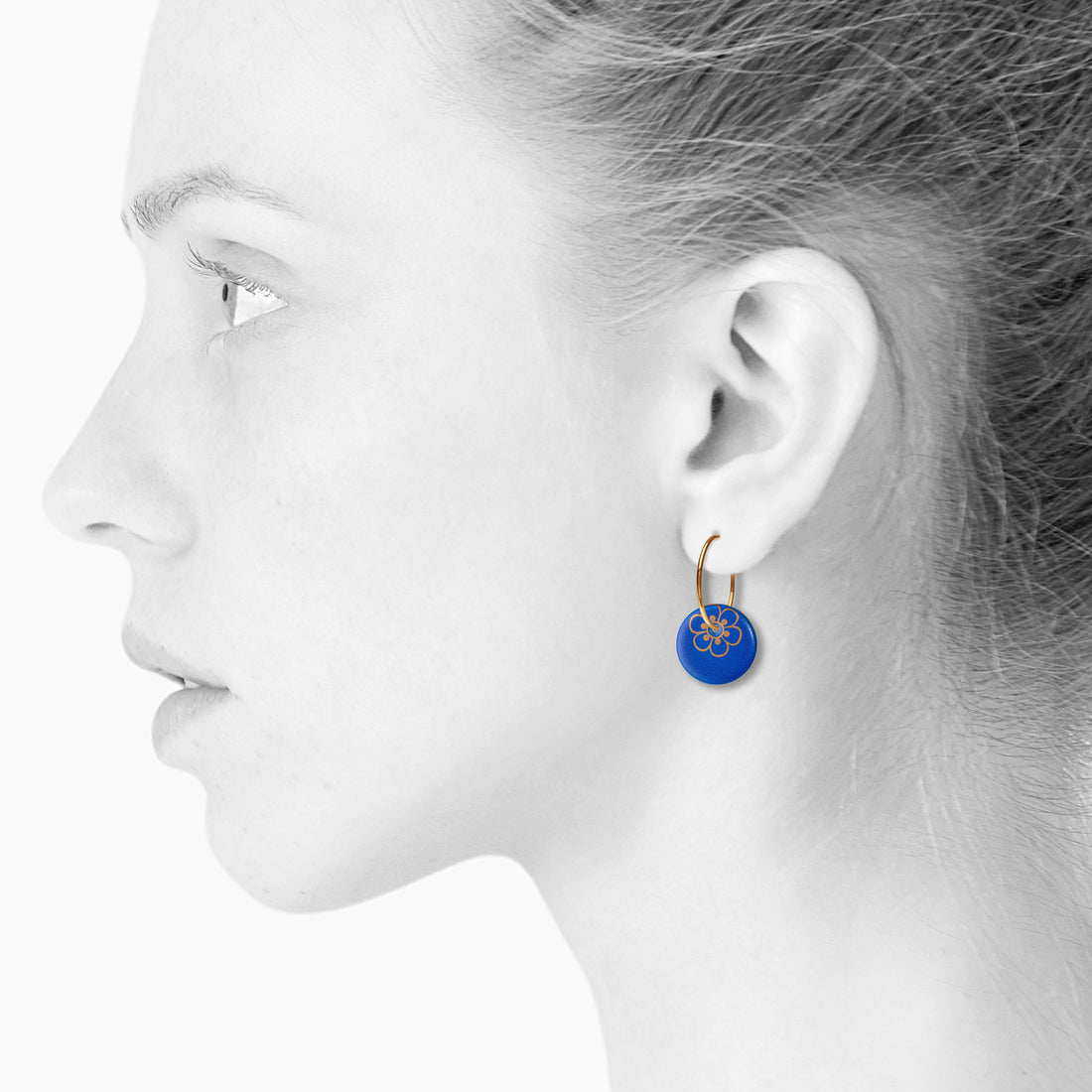 FLORA øreringe, stor - ROYAL BLUE/GOLD - SCHERNING smykker