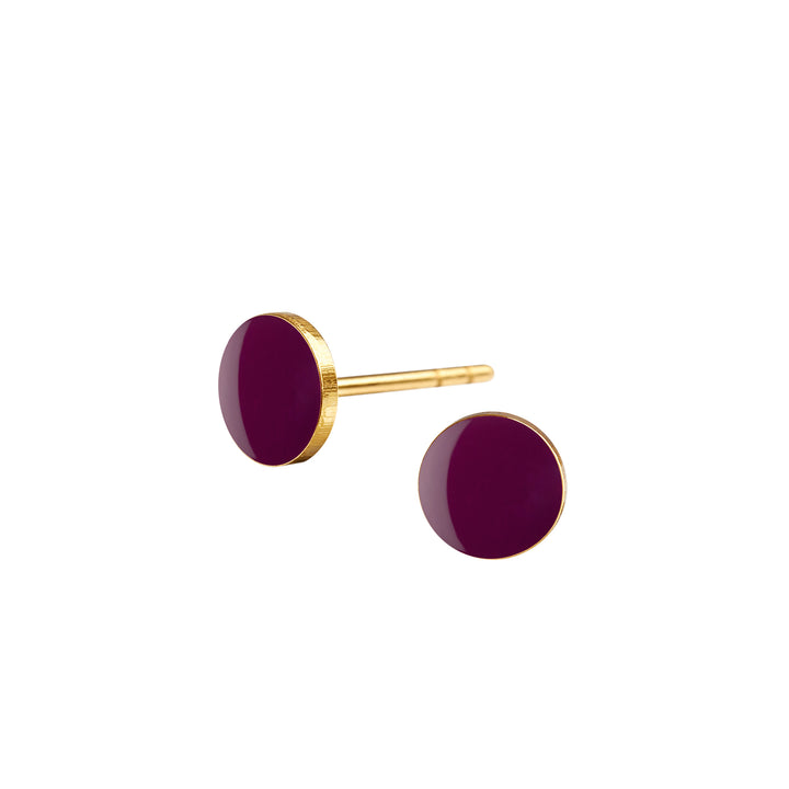 SCHERNING's klassiske SPOT ørestik med emaljelak i dyb bordeaux rød. Stilren, enkel og iøjnefaldende.  Forgyldt sterling sølv. Dia. 6 mm  Pris pr. par: 349 DKK