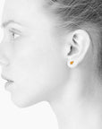 SPOT tiny drop ørestikker - GOLD - SCHERNING smykker