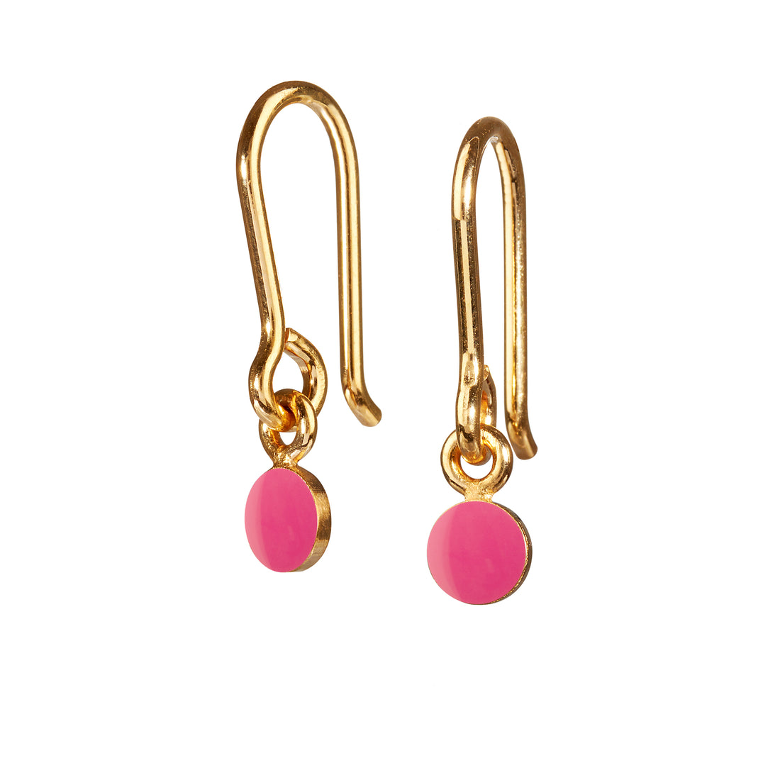 Fin lille og enkel ørekrog med SPOT vedhæng med flot emaljelak i flot pink. Perfekt til at mixe med andre ørestikkere.  Forgyldt sterling sølv Mål: 4 x 18 mm  Pris pr. par: 399 DKK